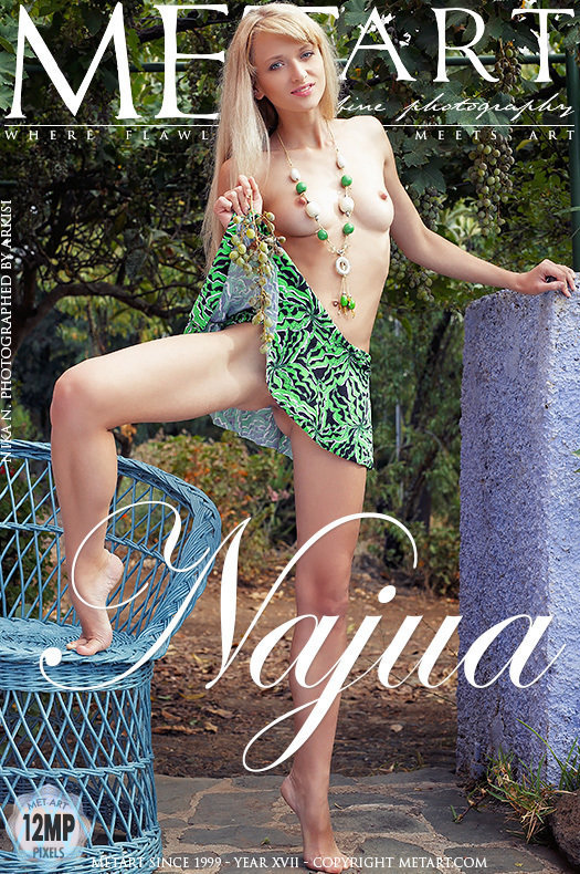 On the magazine cover of Najua MetArt is celestial Nika N